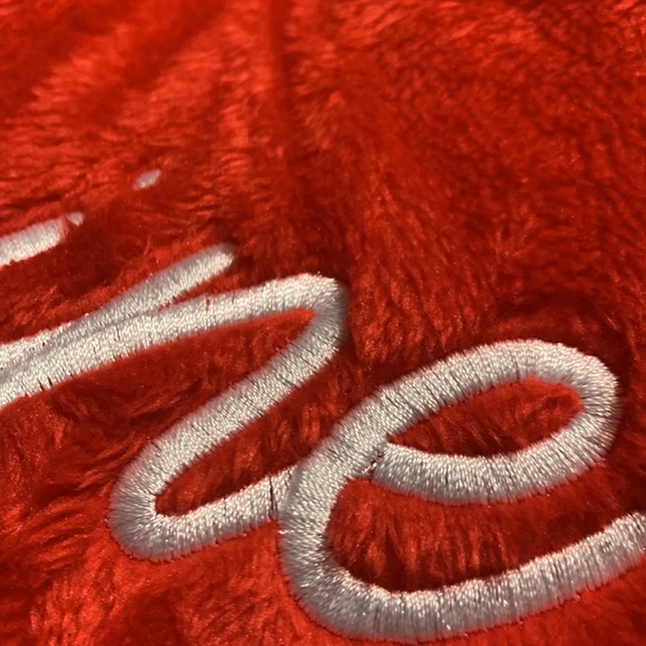 “Be Mine” Heart Shaped Red Valentine Pillow [Buy One Get One] - Picture 6 of 10